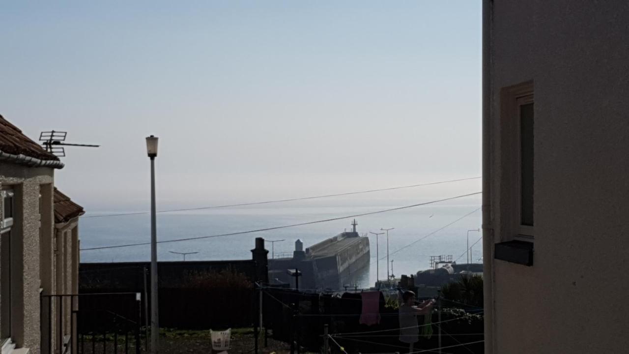Sam'S In Pittenweem Exterior photo